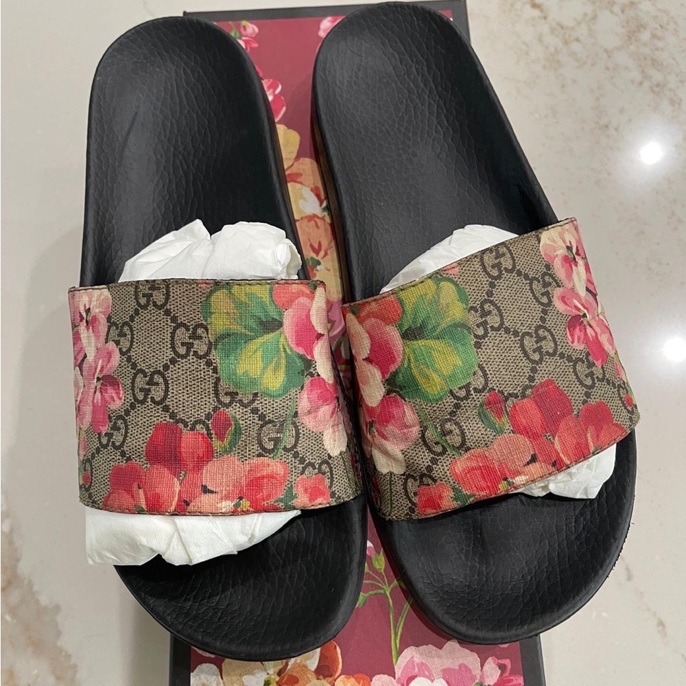 Gucci Women's Floral Slide Sandals - Bloom